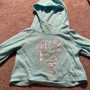Girls Nike cropped workout sweatshirt